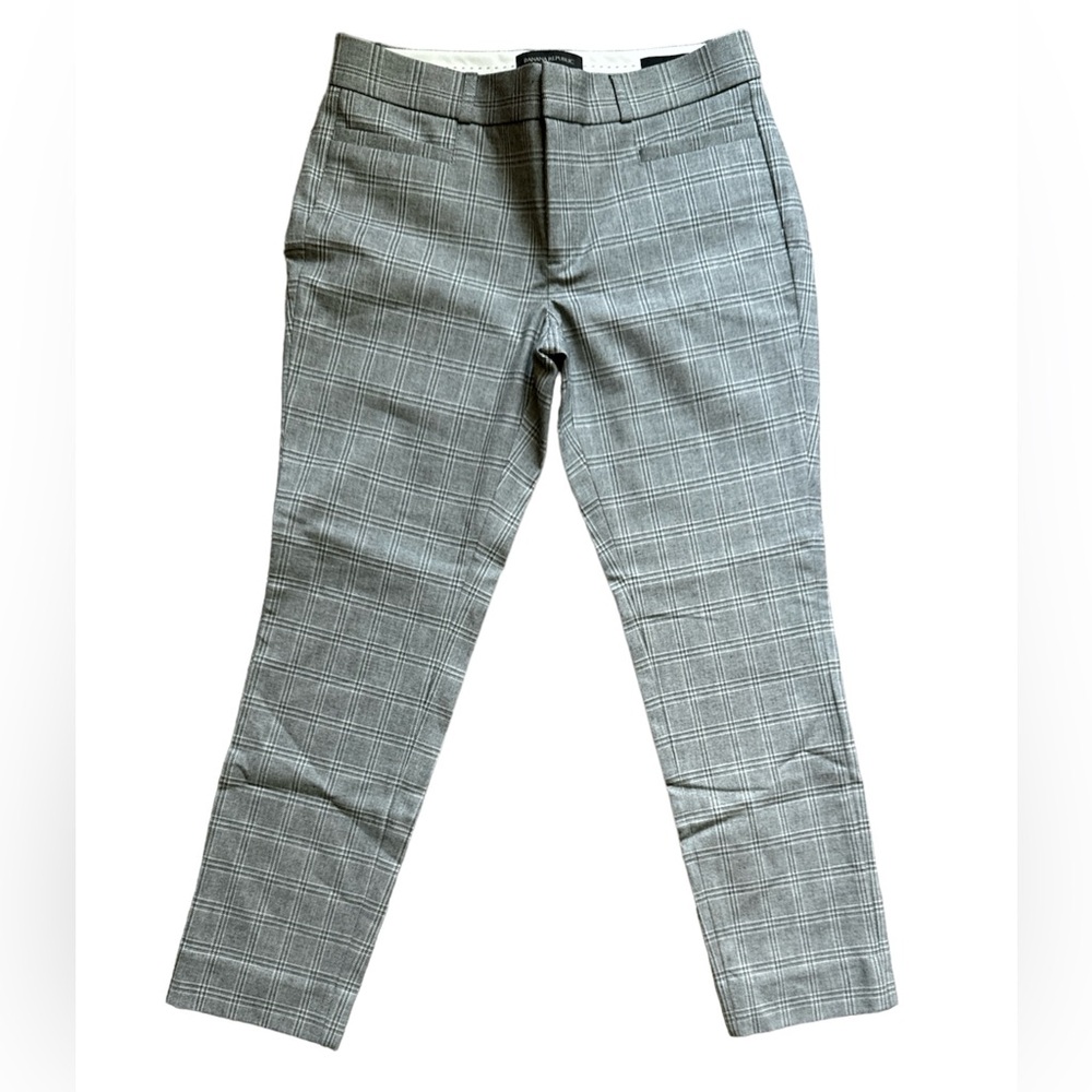 Banana Republic Women's Grey Trousers Work Pants Size 4 Petite Slacks Fashion